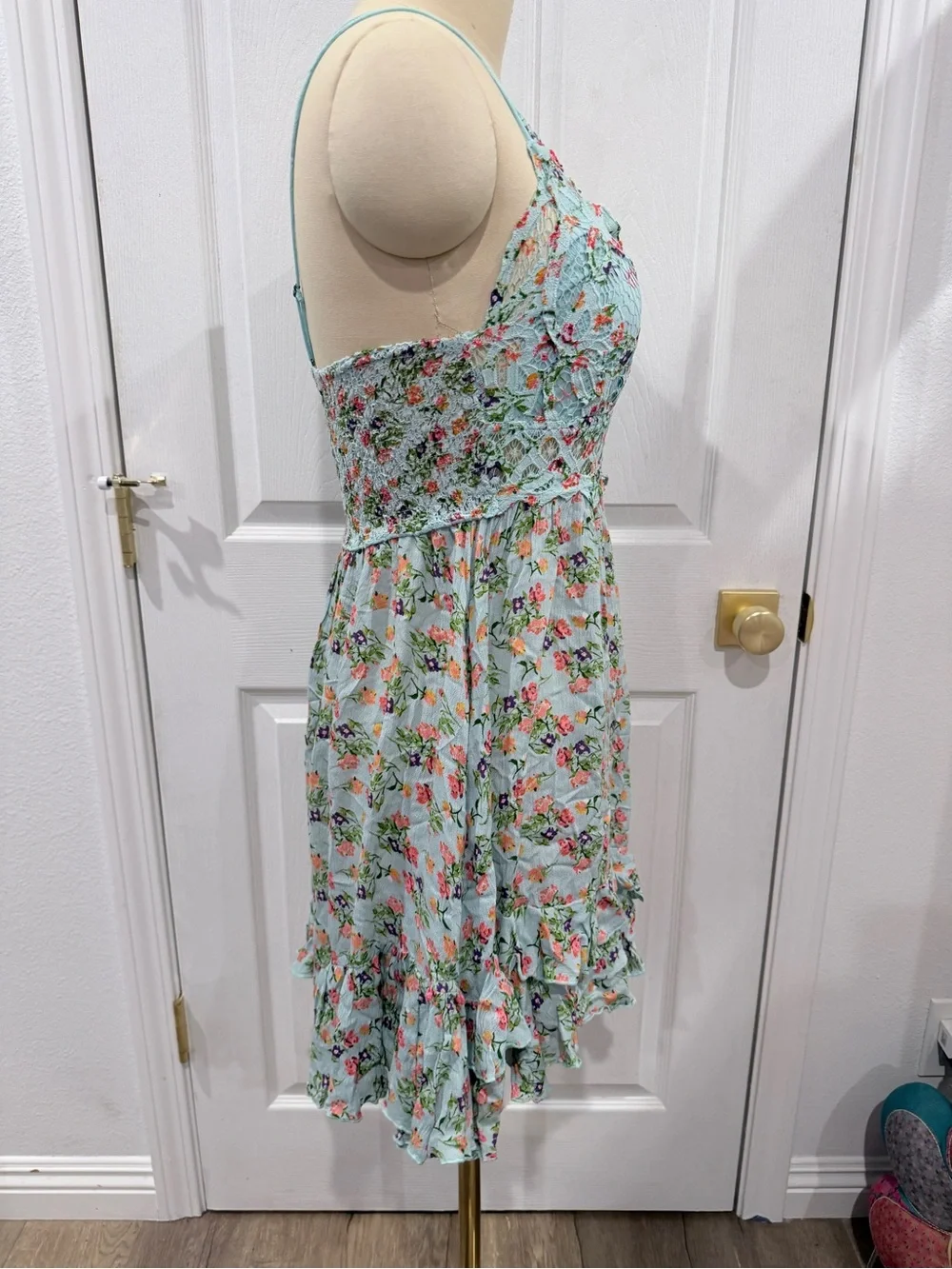 BNWOT Free People Pale Blue Floral Lace-Trim Asymmetrical Cross Back Dress - XL - Picture 9 of 15